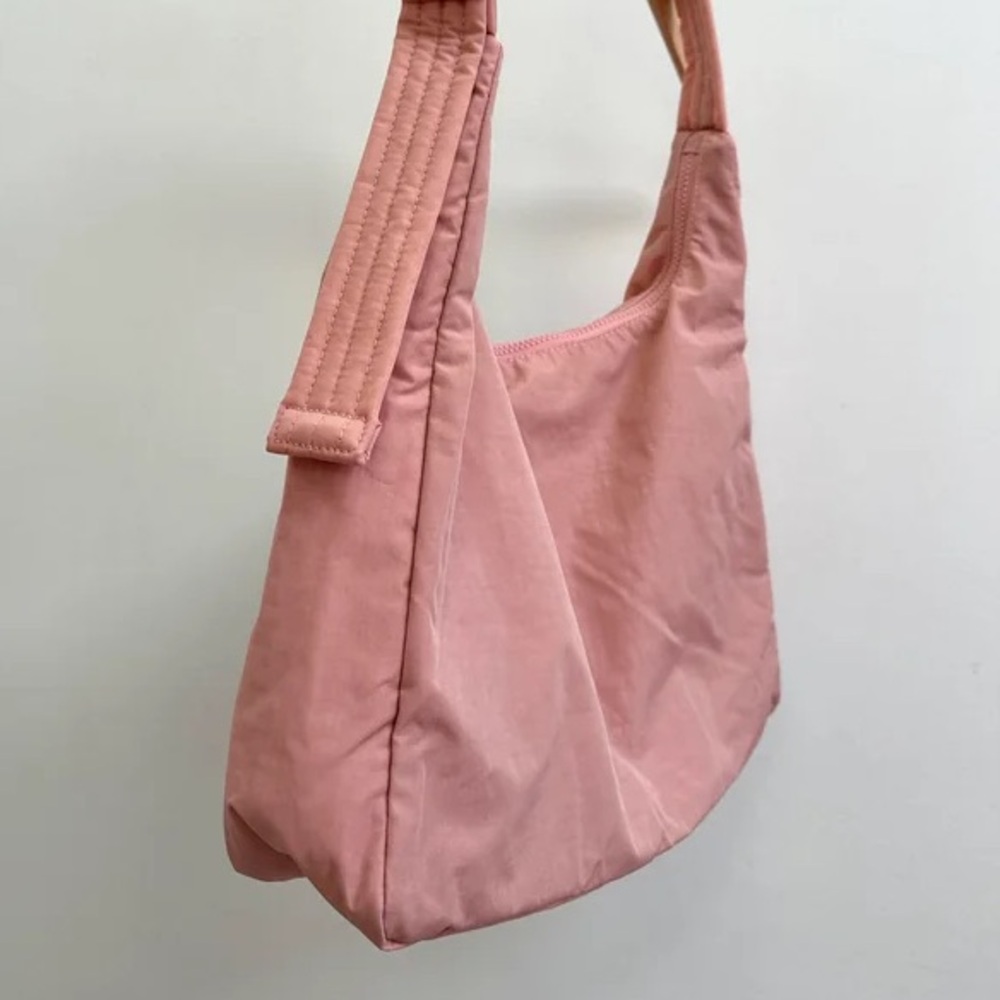 Baggu Rose Tan Shoulder Bag - Picture 2 of 2